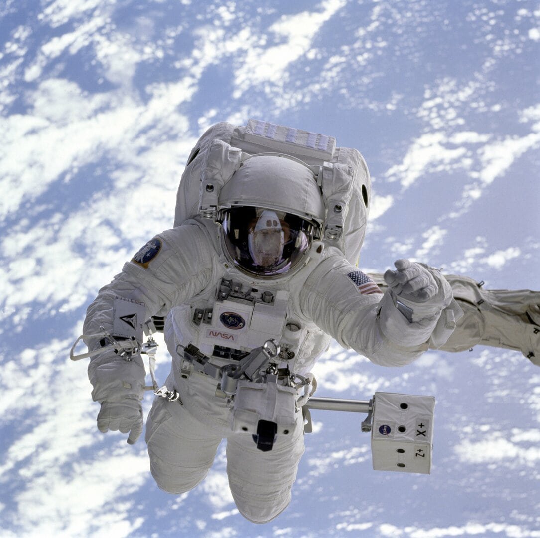 sky vehicle aviation space profession float 1262192 pxhere.com min