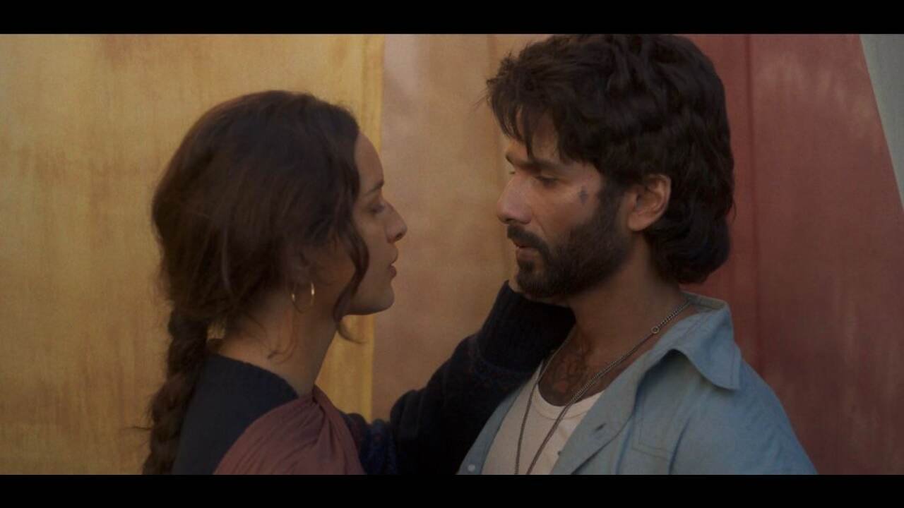 Shahid Kapoor & Triptii Dimri’s Chemistry Steals Hearts in Hum To Tere Hi Liye The from O’Romeo!